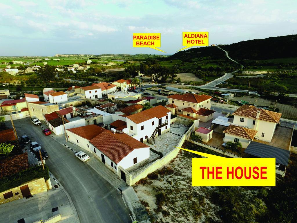 Charoullas Traditional Mansion Villa Alaminos ภายนอก รูปภาพ